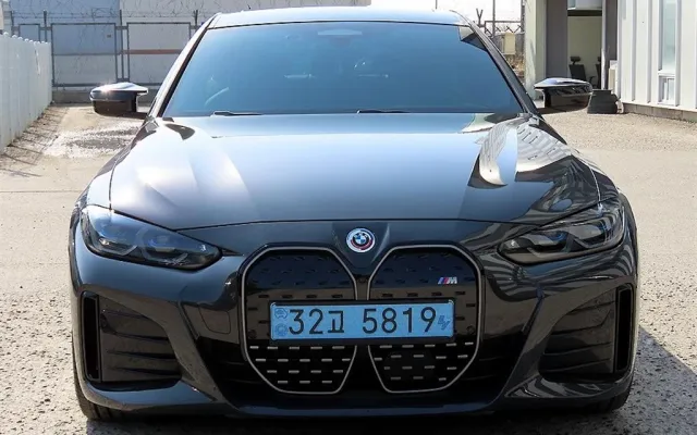 수원중고차살때주의점 i4 M50 매물 사진 8 - 2023/02 90,732km